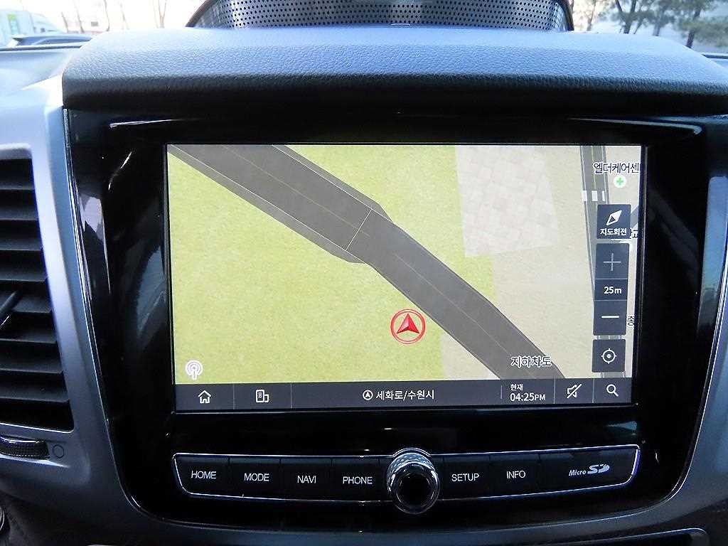 KG모빌리티(쌍용) 렉스턴 올 뉴 렉스턴 (Y450) 디젤 2.2 4WD 시그니처 이미지 12