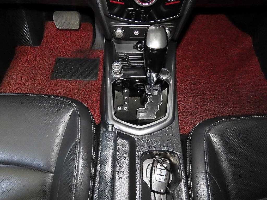 KG모빌리티(쌍용) 티볼리 티볼리 아머 2WD 디젤 LX 이미지 12