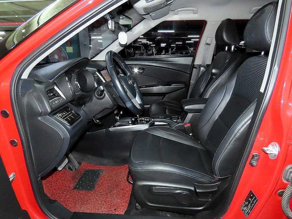 KG모빌리티(쌍용) 티볼리 티볼리 아머 2WD 디젤 LX 이미지 6