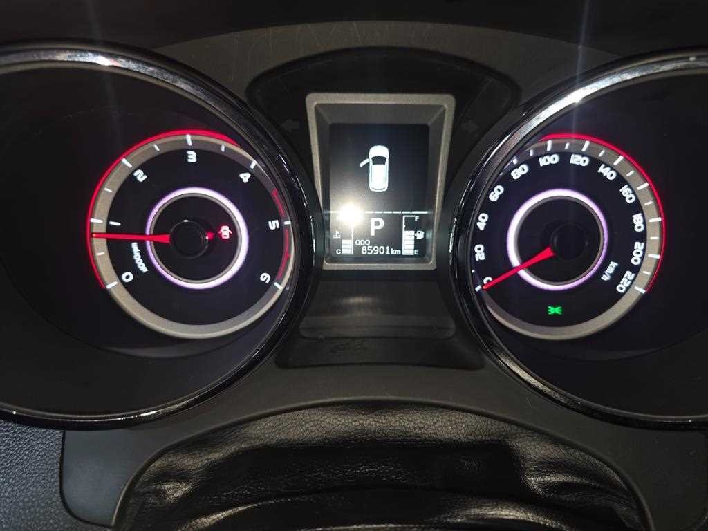 KG모빌리티(쌍용) 티볼리 티볼리 아머 2WD 디젤 LX 이미지 9