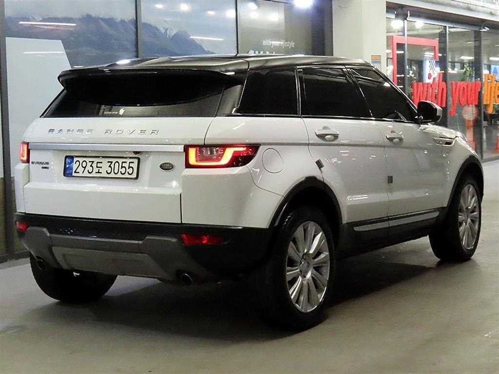 랜드로버 레인지로버 이보크 2.0 TD4 HSE 이미지 4