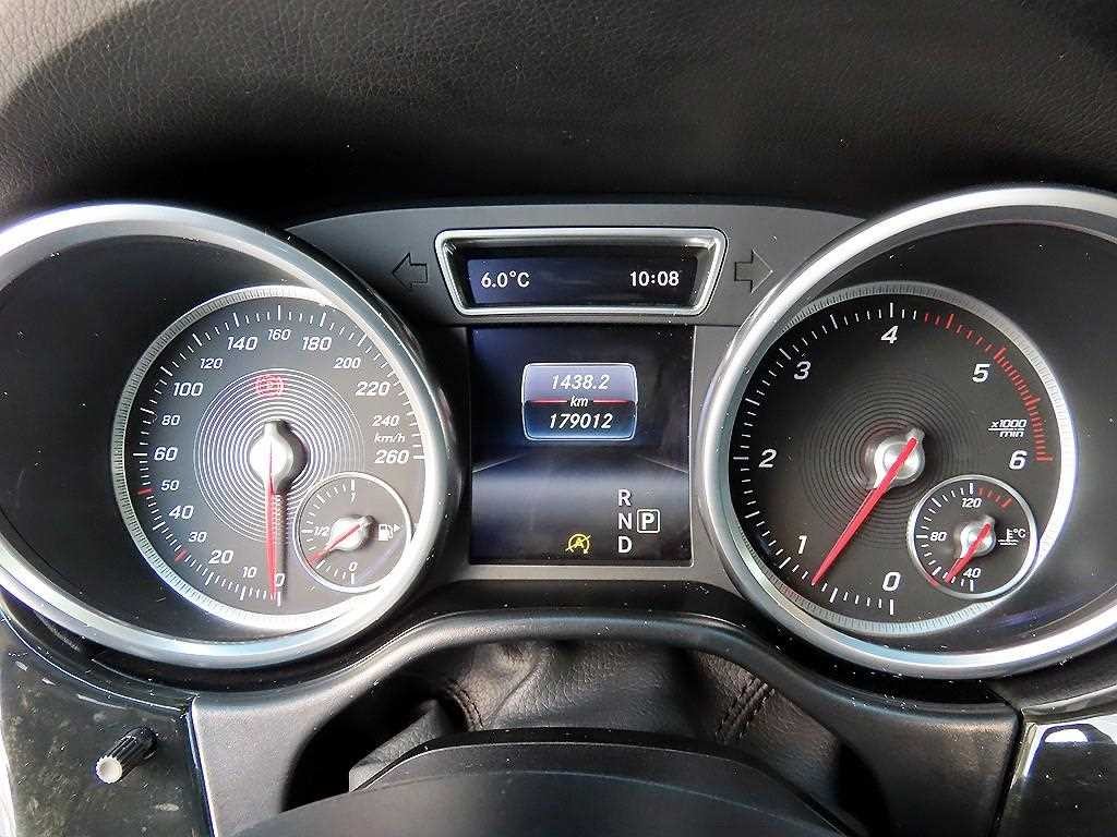 벤츠 GLE 클래스 GLE 클래스 W166 GLE 250 d 4MATIC 이미지 9