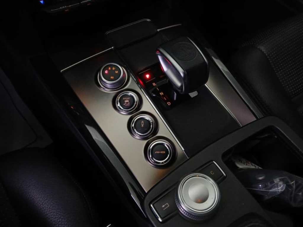 벤츠 E 클래스 E-클래스 W212 E63 AMG 이미지 15