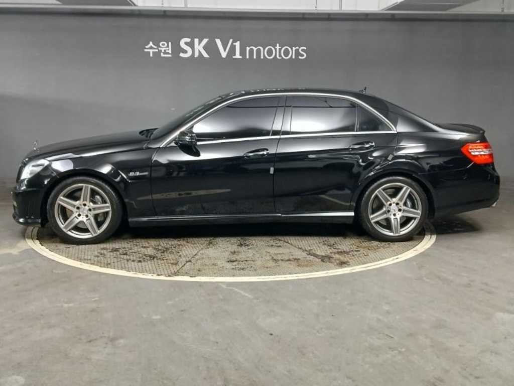 벤츠 E 클래스 E-클래스 W212 E63 AMG 이미지 2