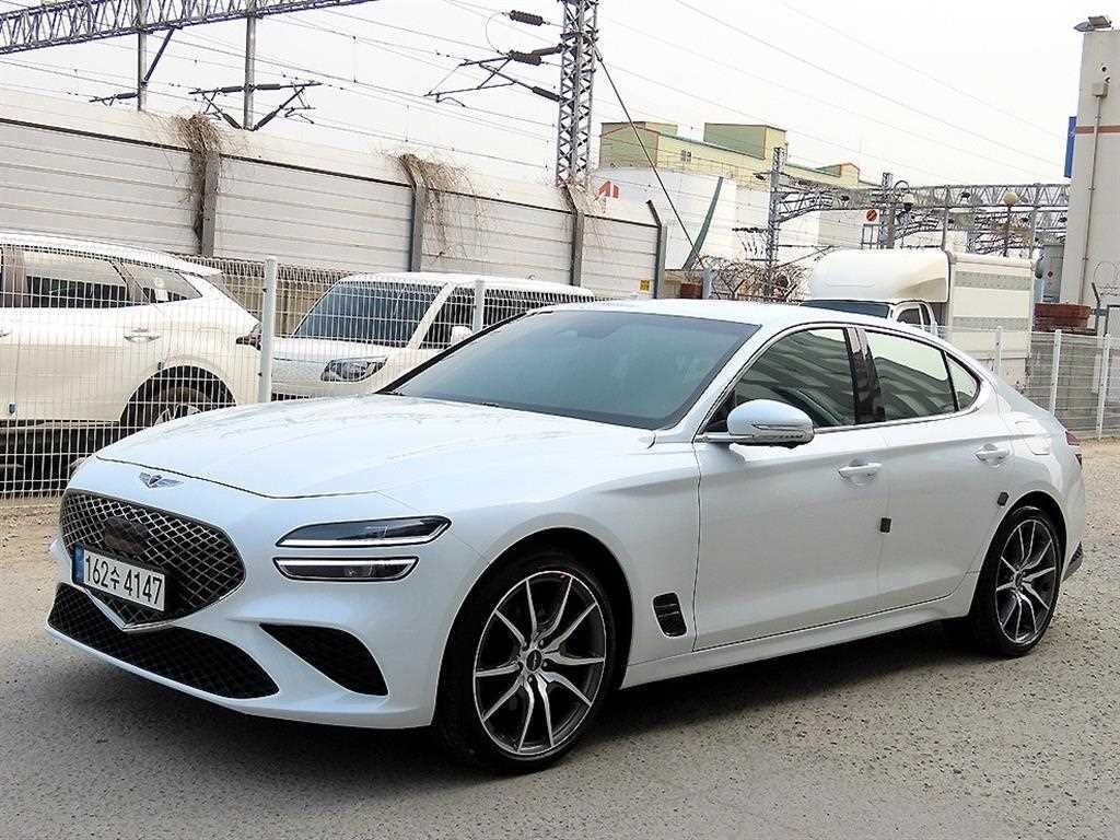 제네시스 G70 더 뉴 G70 가솔린 2.0T 4WD 기본형 이미지 2