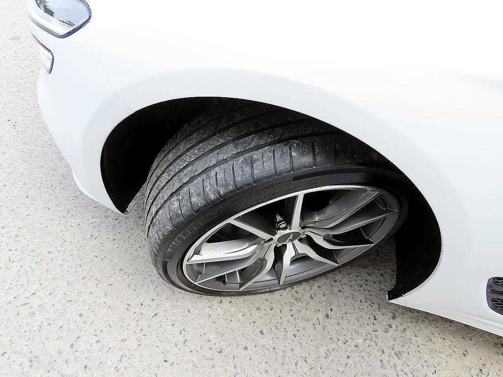 제네시스 G70 더 뉴 G70 가솔린 2.0T 4WD 기본형 이미지 20