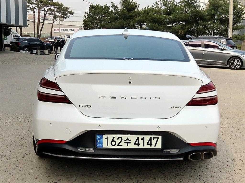제네시스 G70 더 뉴 G70 가솔린 2.0T 4WD 기본형 이미지 4