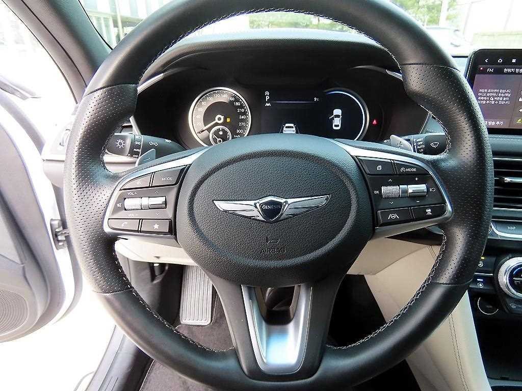 제네시스 G70 더 뉴 G70 가솔린 2.0T 4WD 기본형 이미지 8
