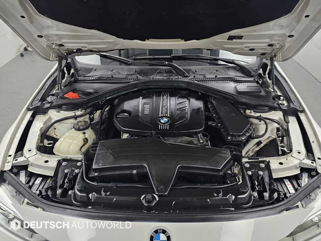BMW 3시리즈 3시리즈 (F30) 320d 이미지 6