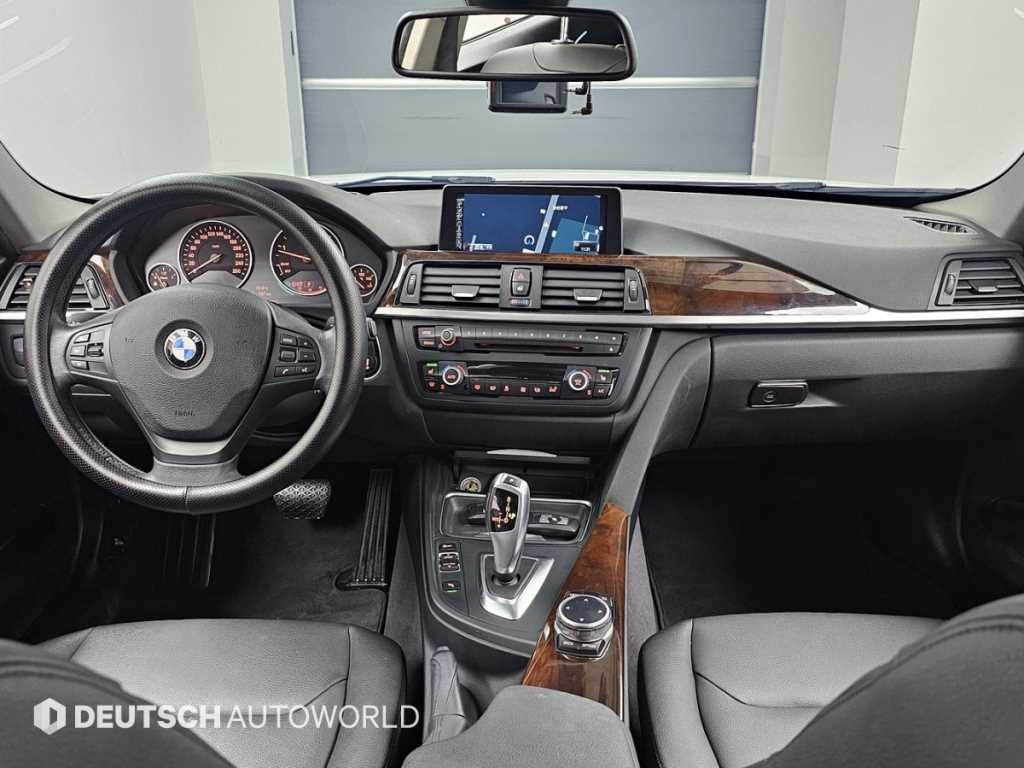 BMW 3시리즈 3시리즈 (F30) 320d 이미지 7