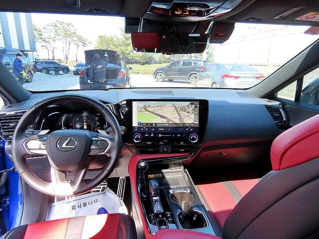 렉서스 NX NX 450h+ F 스포츠 이미지 7