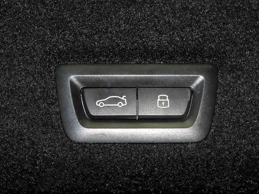 BMW 7시리즈 7시리즈 (G70) 740i sDrive M 스포츠 이미지 16