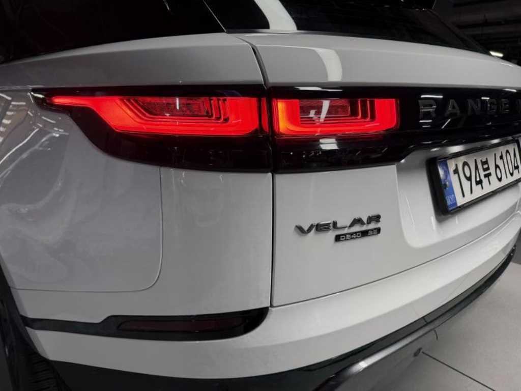 랜드로버 레인지로버 벨라 2.0 D240 R-다이나믹 SE 이미지 18