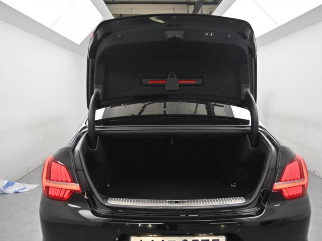 기아 K9 더 뉴 K9 2세대 3.3 T-GDI AWD 마스터즈 이미지 19