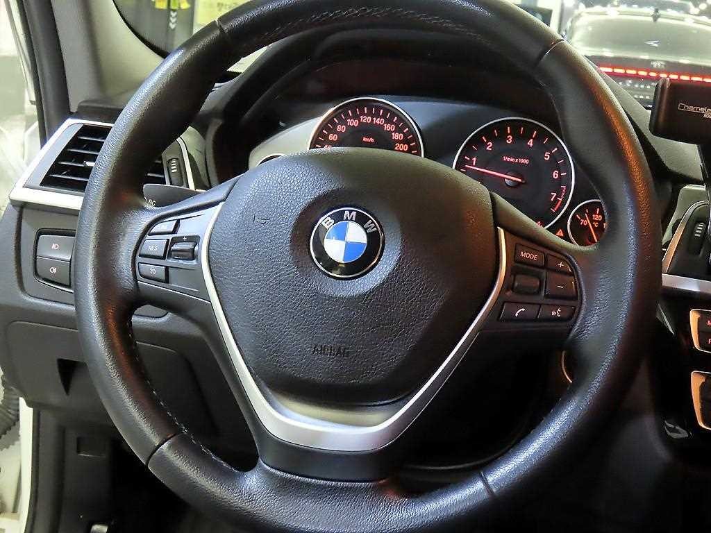 BMW 3시리즈 3시리즈 (F30) 320i 럭셔리 이미지 8