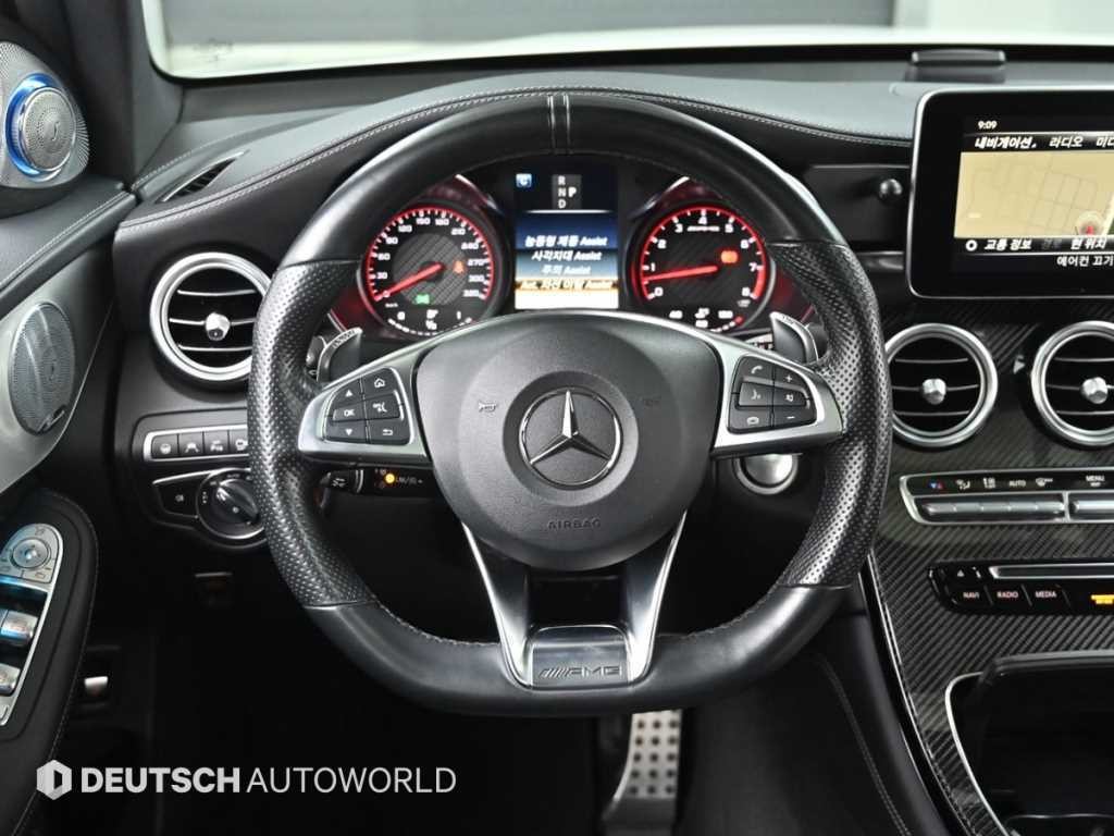 벤츠 GLC 클래스 GLC클래스 X253 AMG GLC 63 S 4MATIC+ 쿠페 이미지 13