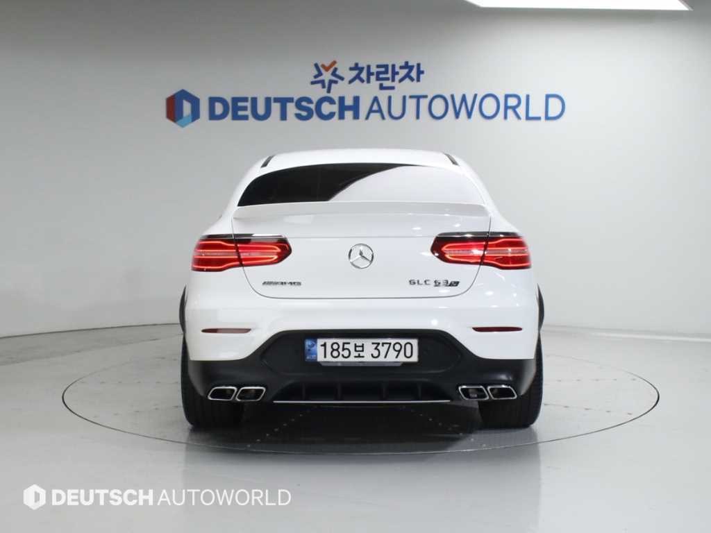 벤츠 GLC 클래스 GLC클래스 X253 AMG GLC 63 S 4MATIC+ 쿠페 이미지 4