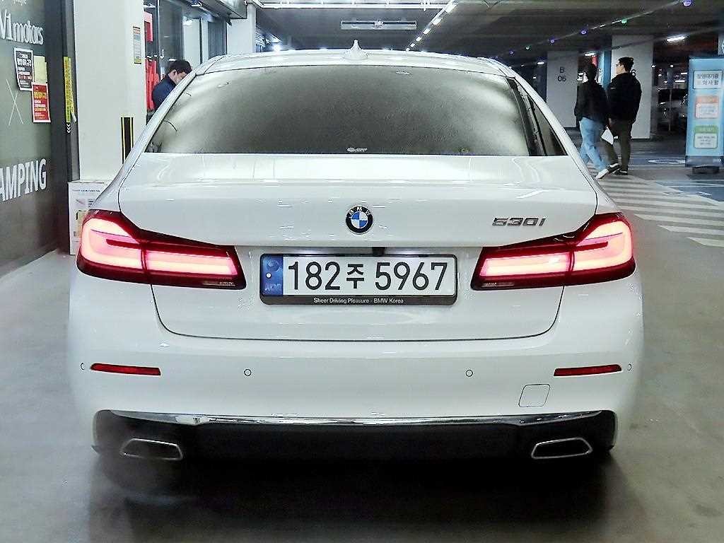 BMW 5시리즈 5시리즈 (G30) 530i 럭셔리 이미지 5