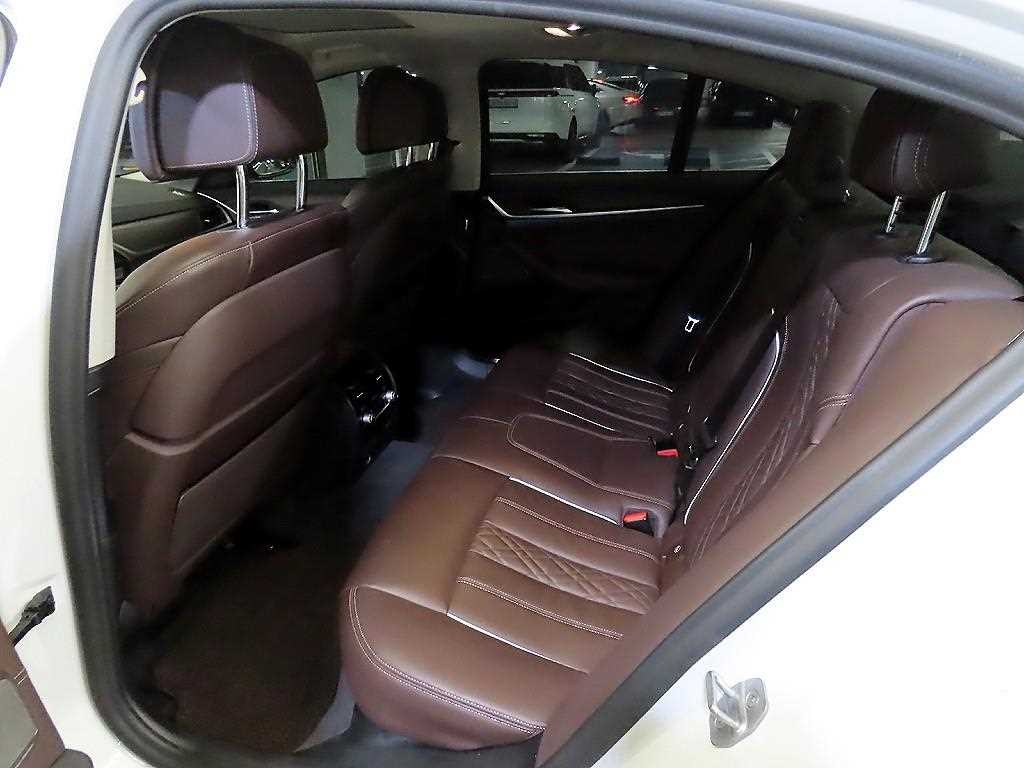 BMW 5시리즈 5시리즈 (G30) 530i 럭셔리 이미지 7