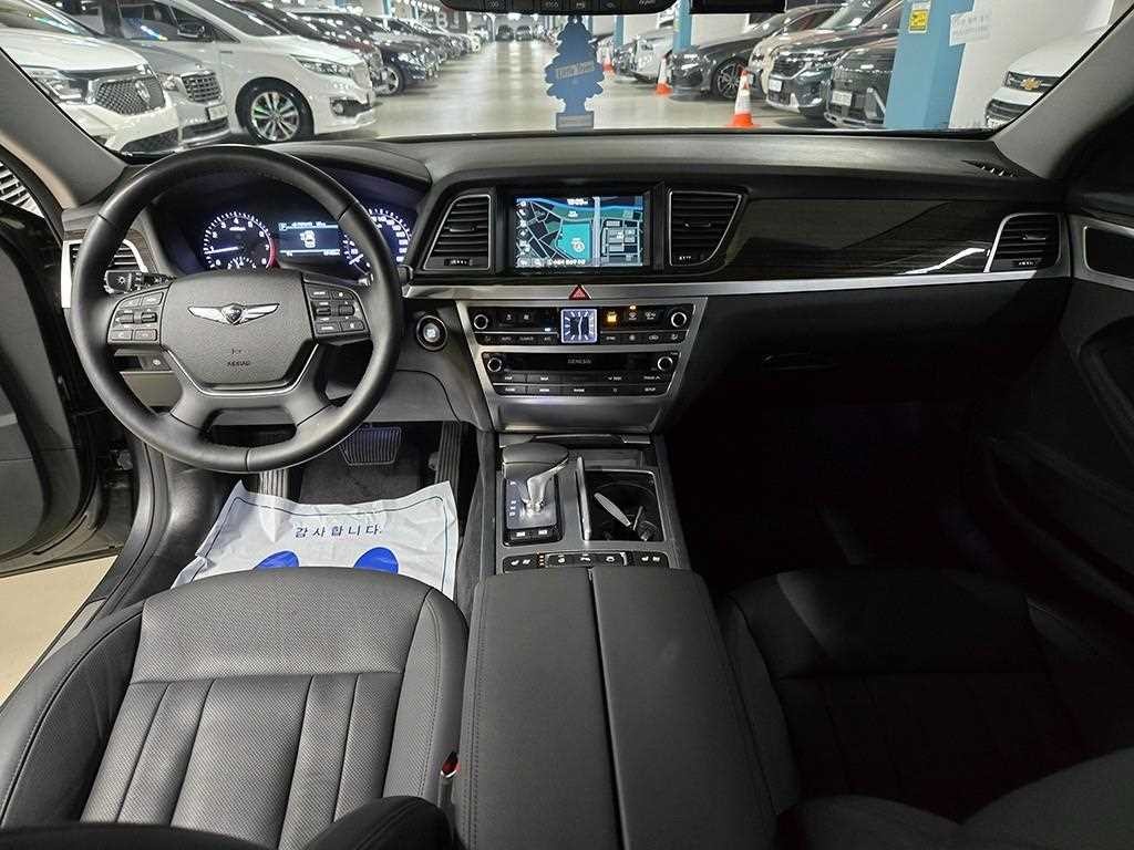 제네시스 G80 3.3 GDI AWD 럭셔리 이미지 10