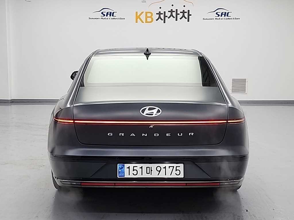 현대 그랜저 그랜저 (GN7) 가솔린 3.5 4WD 캘리그래피 이미지 3