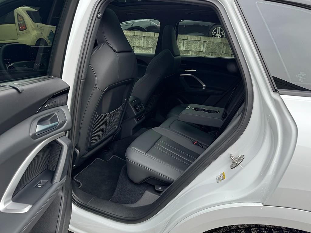 아우디 Q5 Q5 (80A) 40 TDI 콰트로 S-라인 블랙 에디션 이미지 6