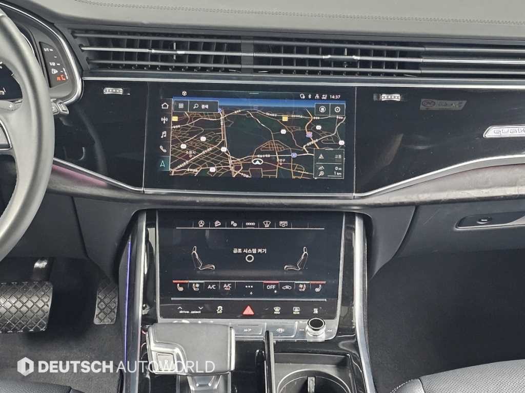 아우디 Q8 45 TDI 콰트로 프리미엄 이미지 14