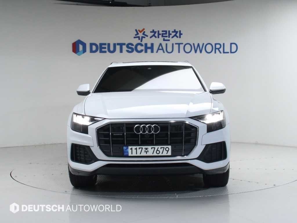 아우디 Q8 45 TDI 콰트로 프리미엄 이미지 3