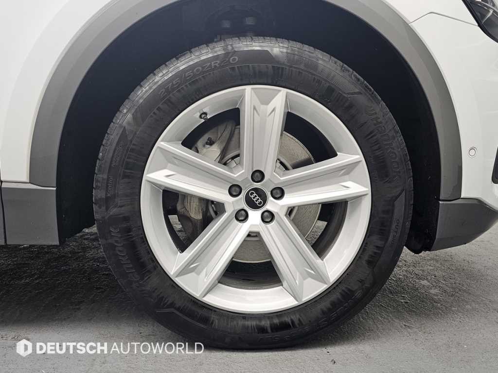 아우디 Q8 45 TDI 콰트로 프리미엄 이미지 5