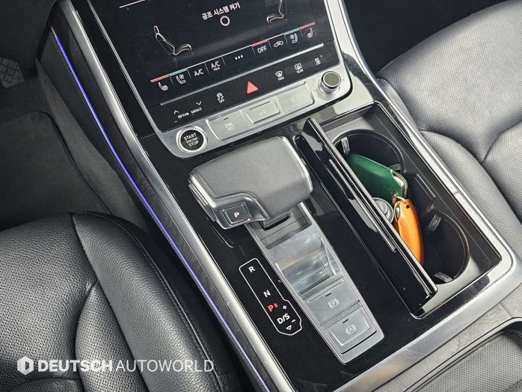아우디 Q8 45 TDI 콰트로 프리미엄 이미지 9