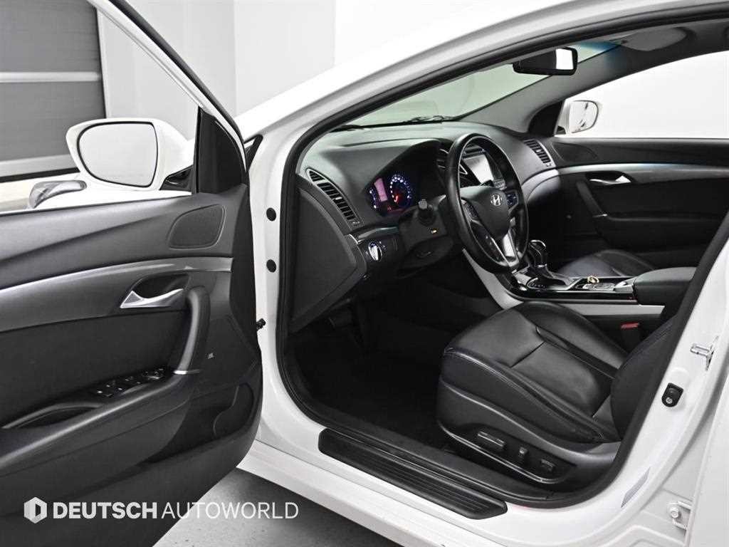 현대 i40 i40Saloon 2.0 GDI PYL 이미지 11