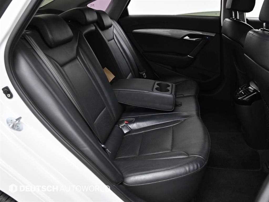 현대 i40 i40Saloon 2.0 GDI PYL 이미지 12
