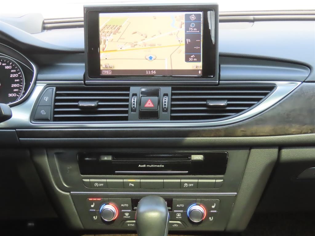 아우디 A6 뉴A6 40 TFSI 프리미엄 이미지 10