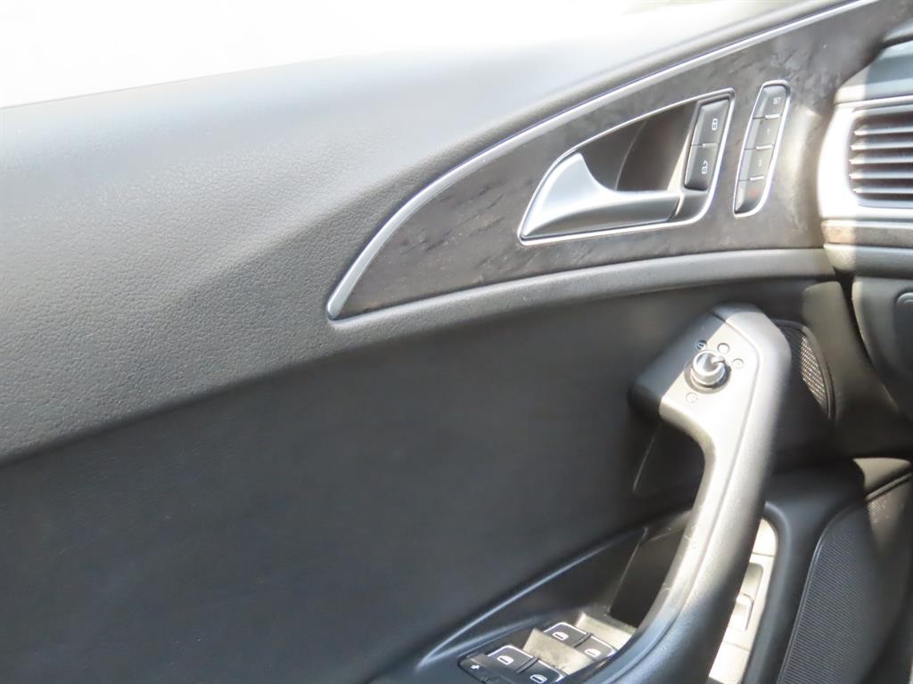 아우디 A6 뉴A6 40 TFSI 프리미엄 이미지 14