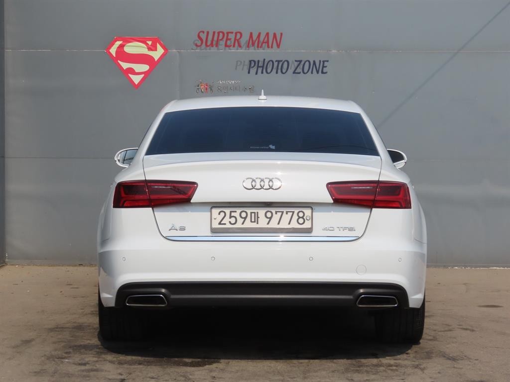 아우디 A6 뉴A6 40 TFSI 프리미엄 이미지 4
