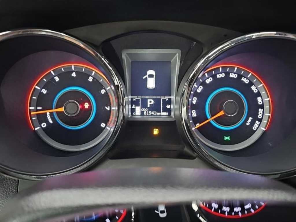 KG모빌리티(쌍용) 티볼리 티볼리 아머 2WD 가솔린 기어 에디션 이미지 6