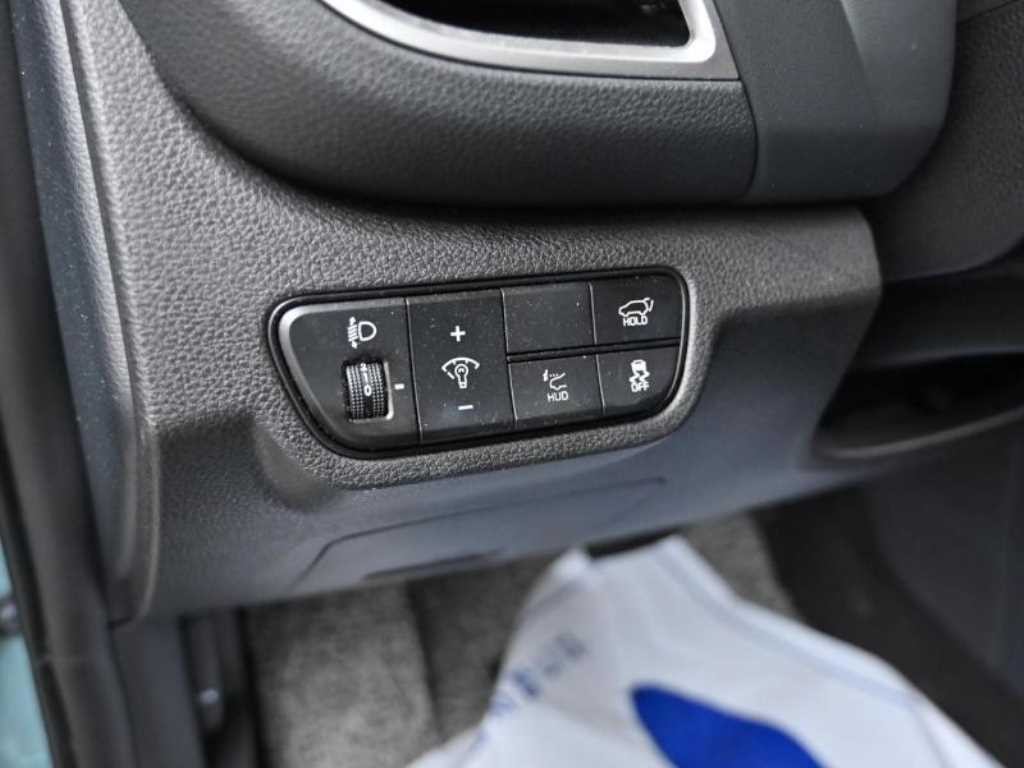 기아 셀토스 더 뉴 셀토스 가솔린 1.6 터보 4WD 그래비티 이미지 17