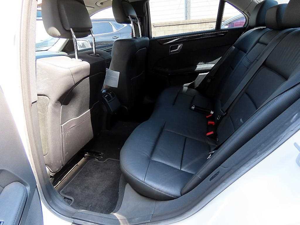 벤츠 E 클래스 E-클래스 W212 E200 CGI 아방가르드 이미지 6