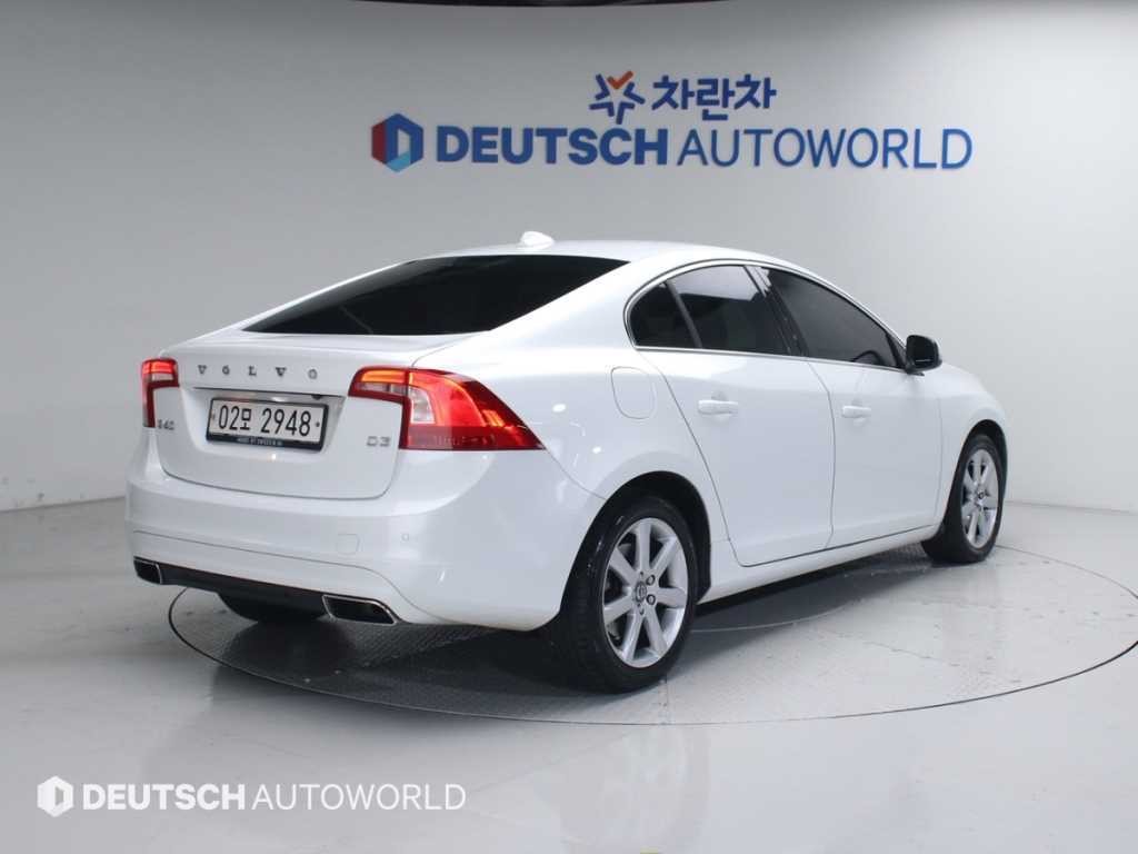 볼보 S60 뉴S60 D3 이미지 2