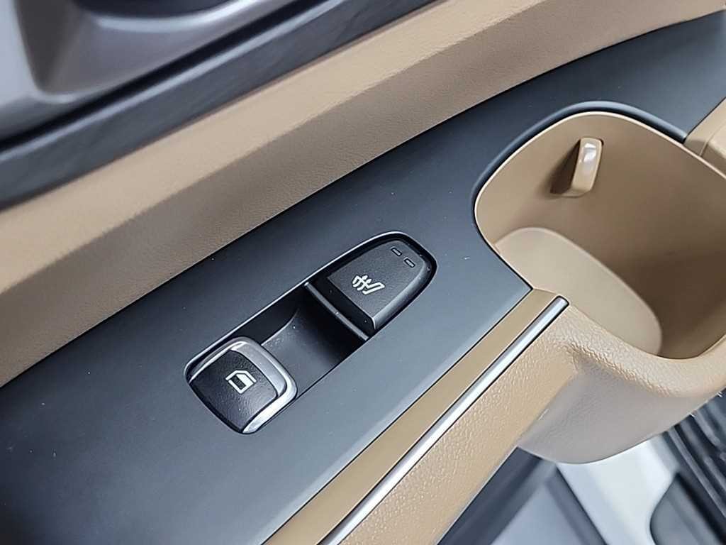 기아 쏘렌토 더 뉴 쏘렌토 4세대 디젤 2.2 2WD 프레스티지 이미지 14