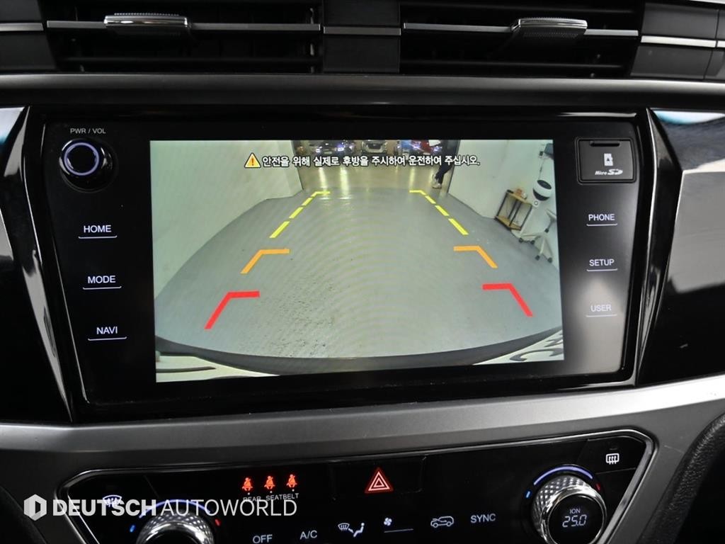 KG모빌리티(쌍용) 코란도 뷰티풀코란도 2WD 디젤 1.6 C3 플러스 이미지 15