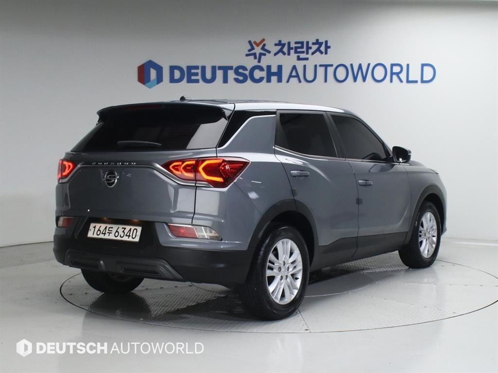 KG모빌리티(쌍용) 코란도 뷰티풀코란도 2WD 디젤 1.6 C3 플러스 이미지 2