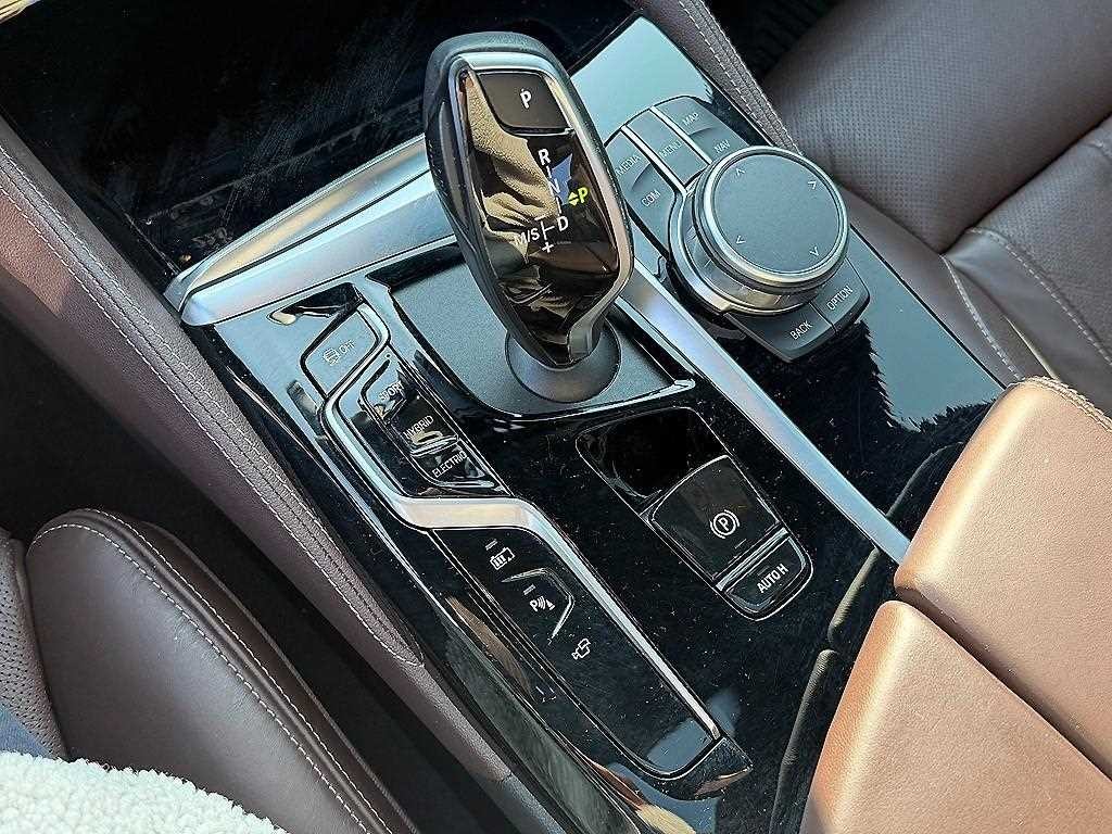 BMW 5시리즈 5시리즈 (G30) 530e M 스포츠 이미지 11