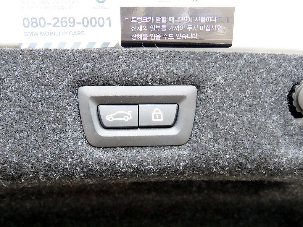 BMW 5시리즈 5시리즈 (G30) 530i xDrive M 스포츠 이미지 17