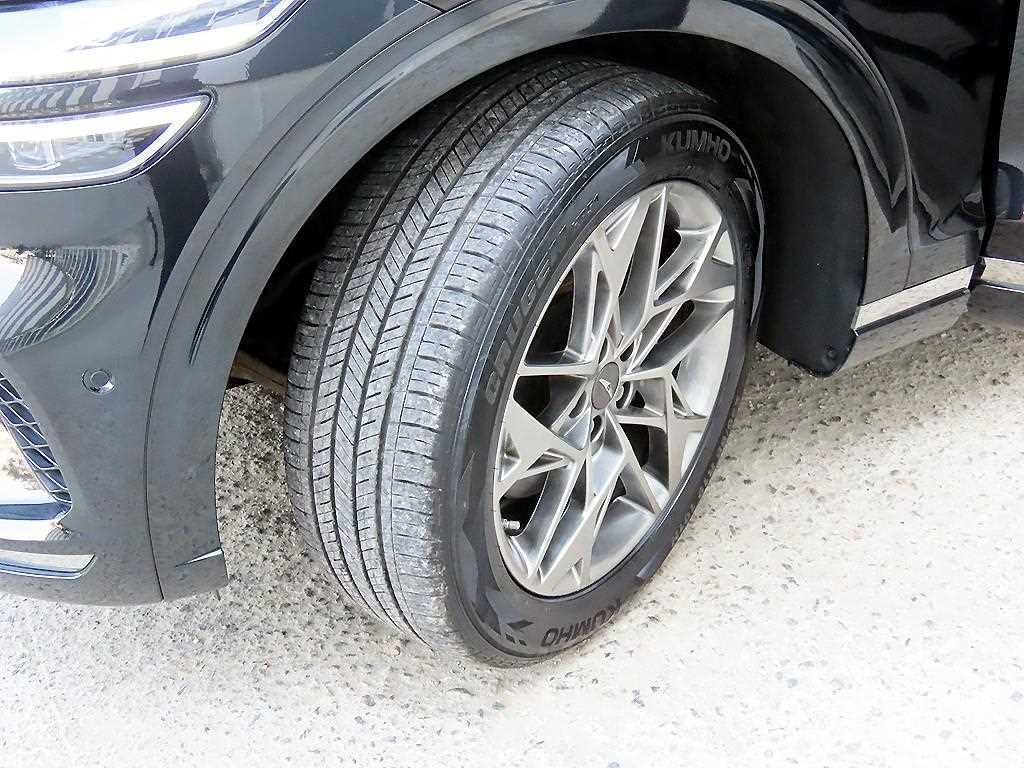 제네시스 GV70 2.2 디젤 2WD 이미지 20