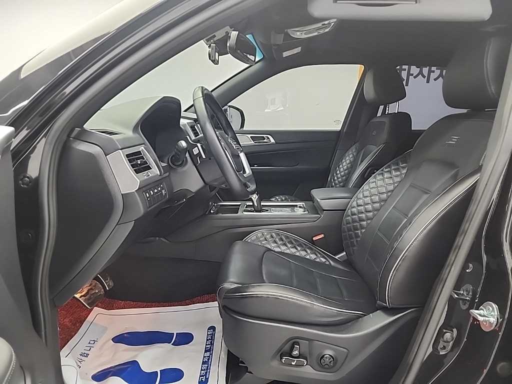 KG모빌리티(쌍용) 렉스턴 올 뉴 렉스턴 (Y450) 디젤 2.2 4WD 더 블랙 이미지 11