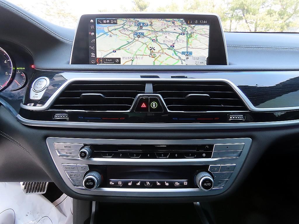 BMW 7시리즈 7시리즈 (G11) 730Ld xDrive M 스포츠 이미지 12