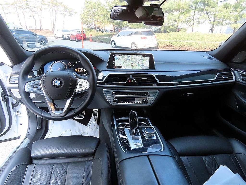 BMW 7시리즈 7시리즈 (G11) 730Ld xDrive M 스포츠 이미지 7