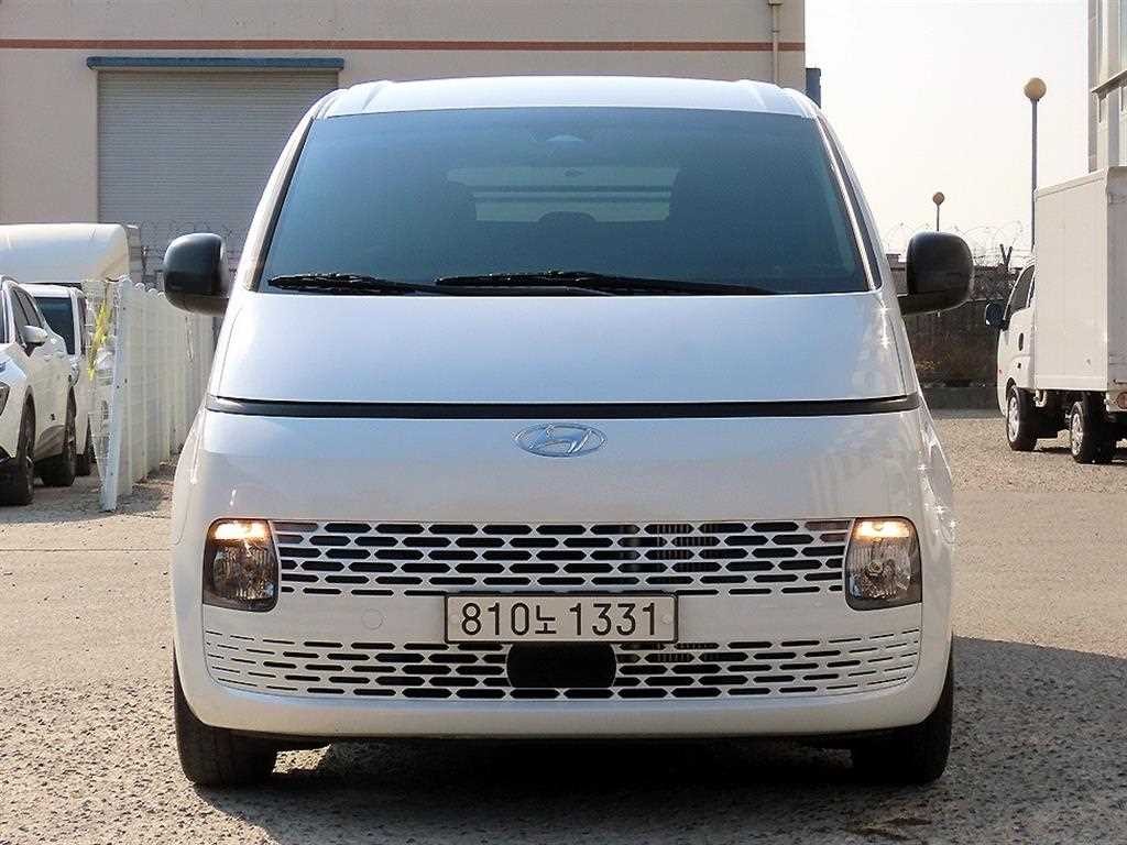 현대 스타리아 2WD 디젤 카고 스마트 5인승 이미지 1