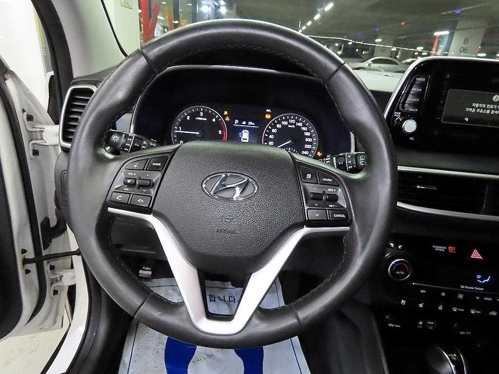 현대 투싼 올뉴투싼 디젤 2.0 2WD 프리미엄 이미지 8